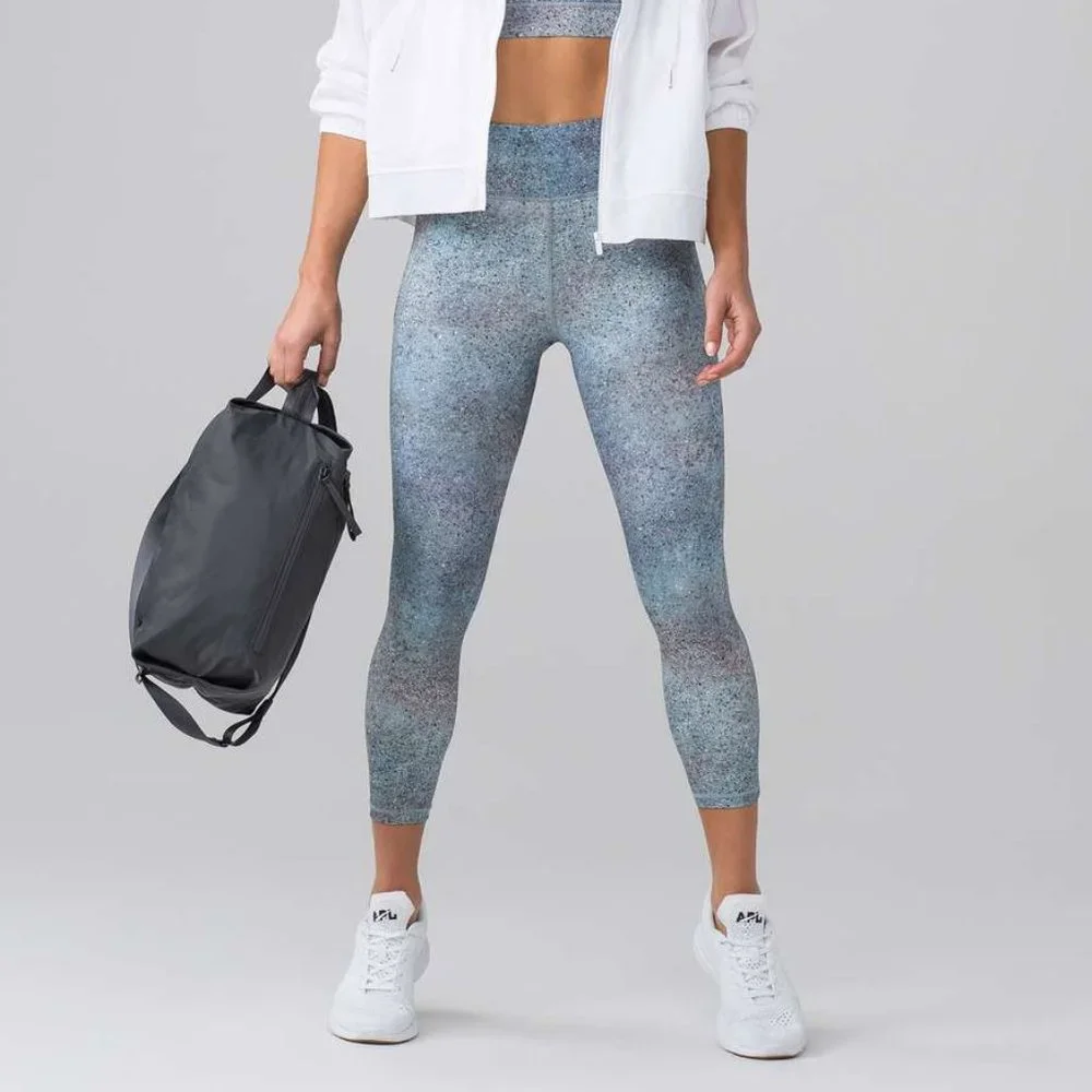 LULULEMON Final Lap Crop Leggings 23” Summer Haze Multi Nulux 8 Run - Picture 1 of 12